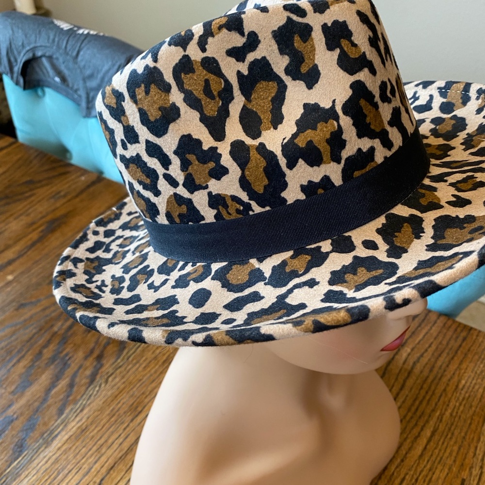 CHEETAH HAT